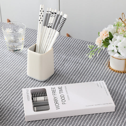 Hepburn Style Ceramic Chopsticks Household