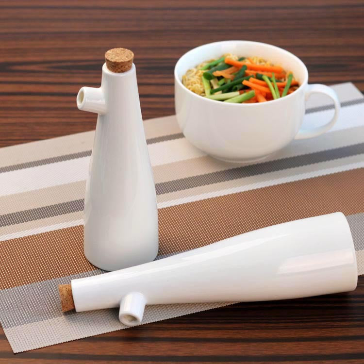 Creative Seasoning Bottle Ceramic Kitchen Sauce Bottle