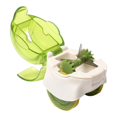 Today's Gadget from E's Kitchen is the Chef'n Garlic Slicer!